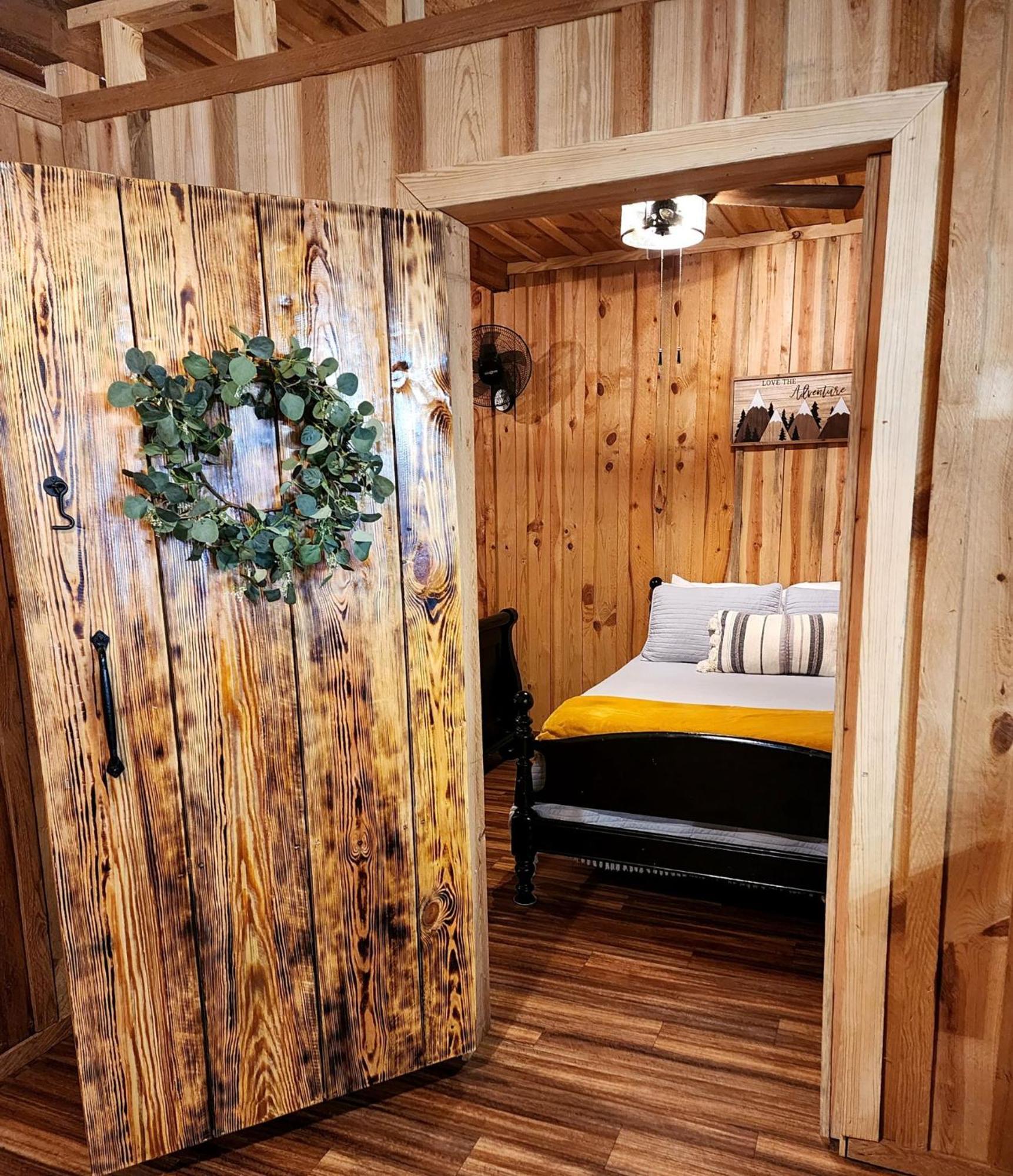 Unique Country Cabin Meets Farmhouse Modern!!! Mena Exterior foto